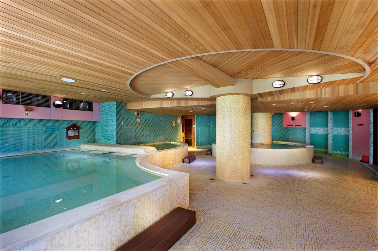 Hotel Royal Chihpin Wenquan Eksteriør bilde A modern onsen in Japan