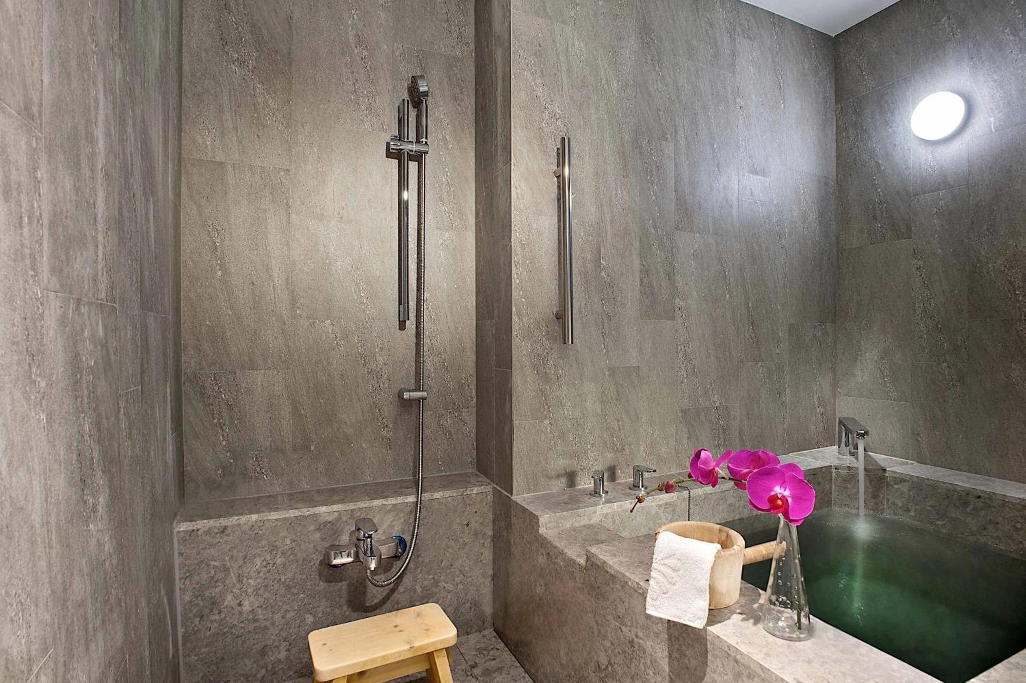 Hotel Royal Chihpin Wenquan Eksteriør bilde Bathroom