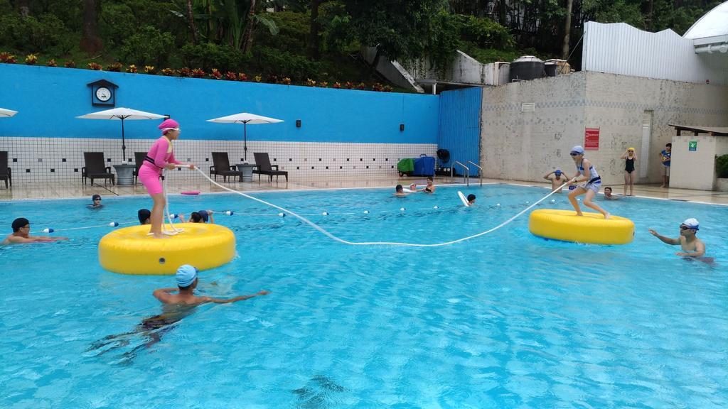 Hotel Royal Chihpin Wenquan Eksteriør bilde The swimming pool at the resort